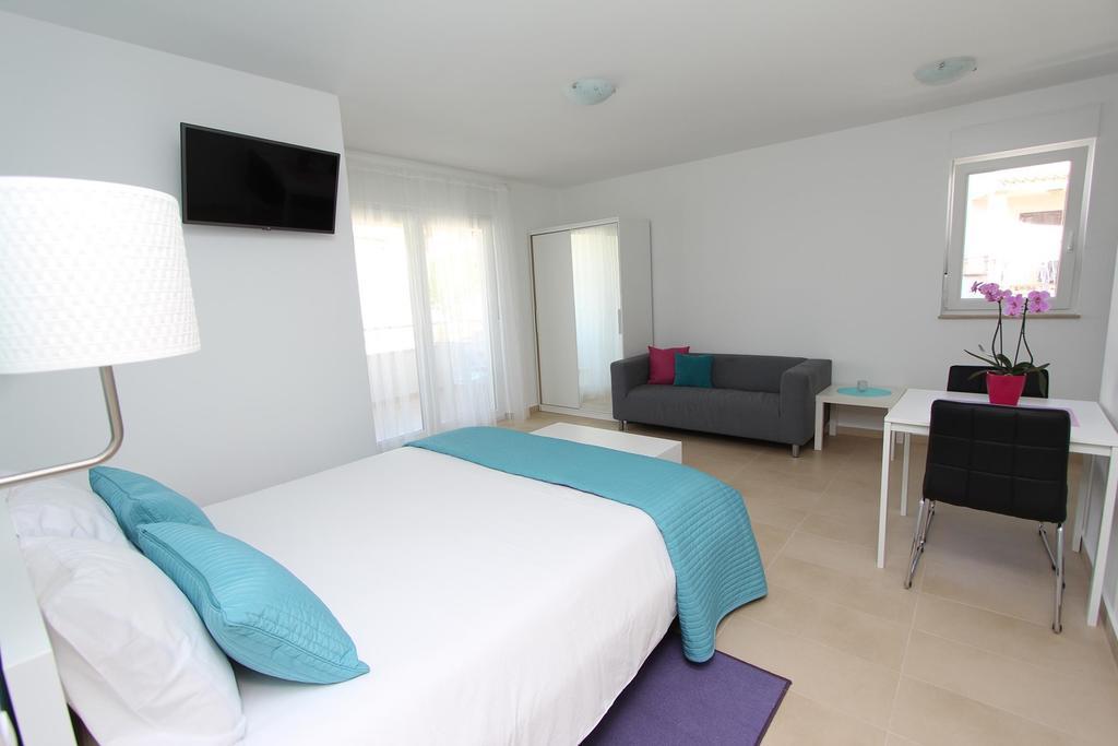 Studio Emanuel Ровинь Экстерьер фото