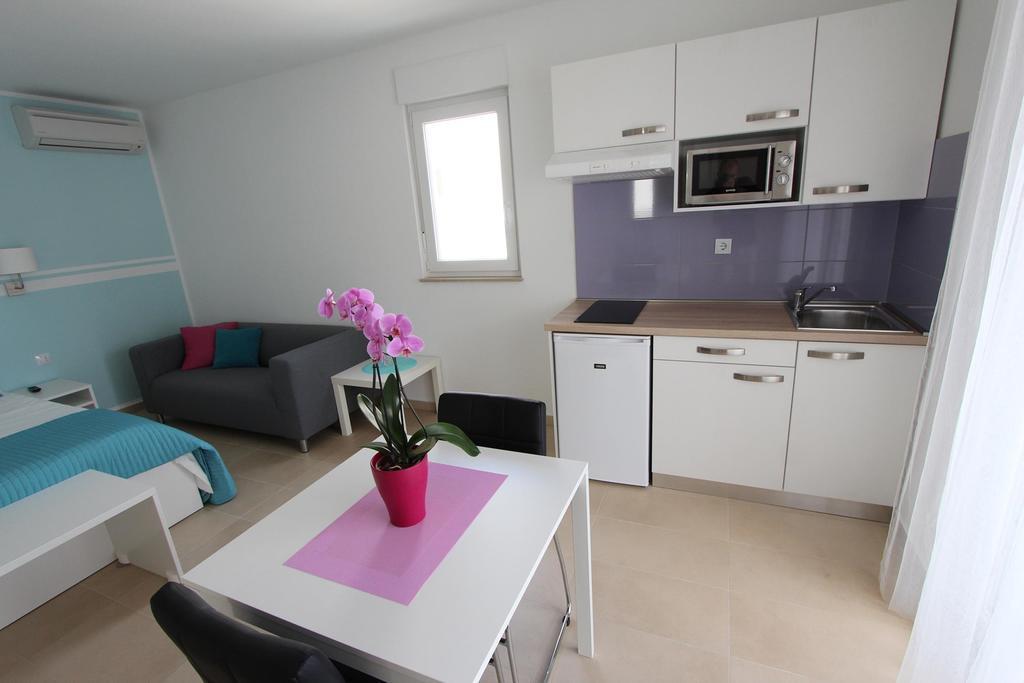 Studio Emanuel Ровинь Экстерьер фото